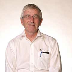 Warwick Spence